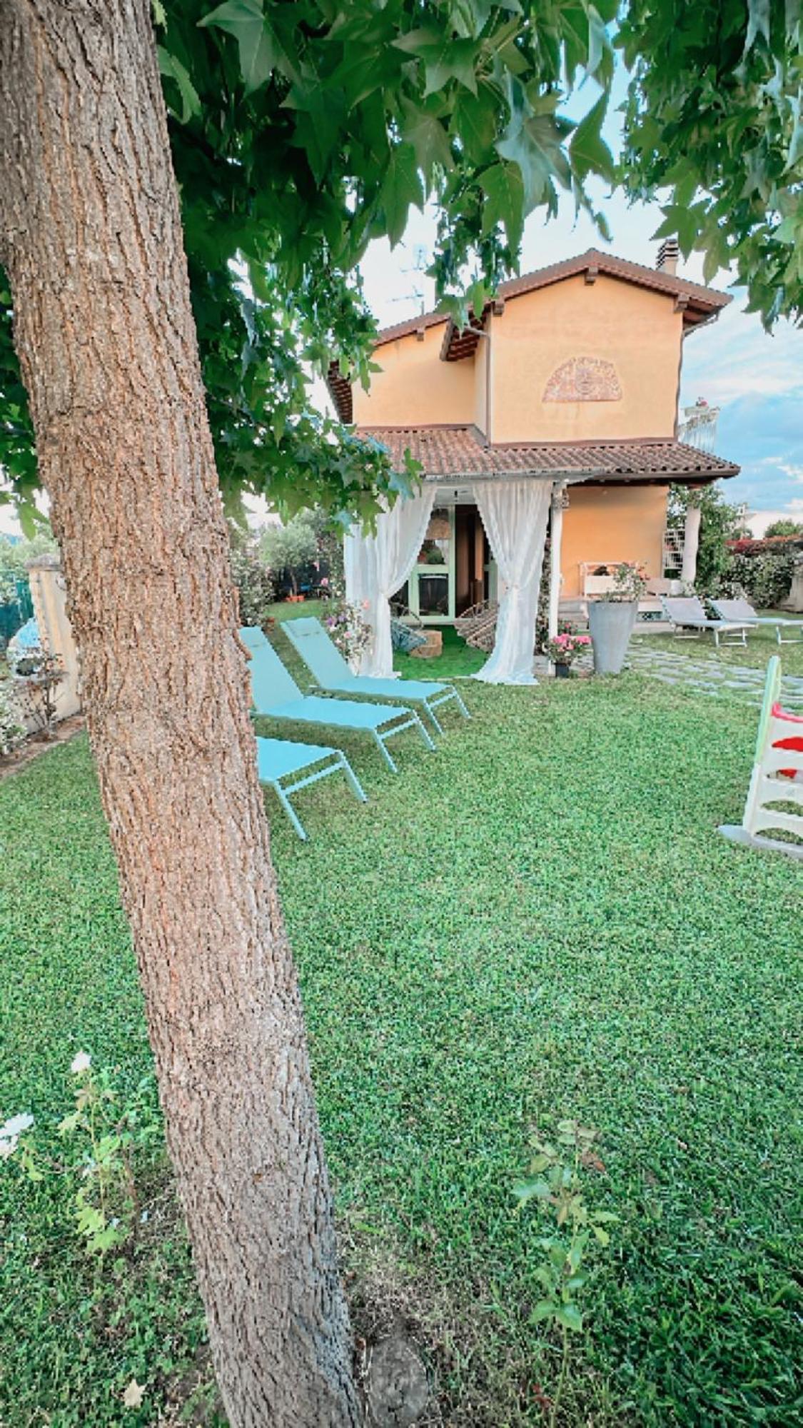 Villa Souari 10' Da Forte De Marmi - 2Km Spiaggia Lido di Camaiore Exterior photo